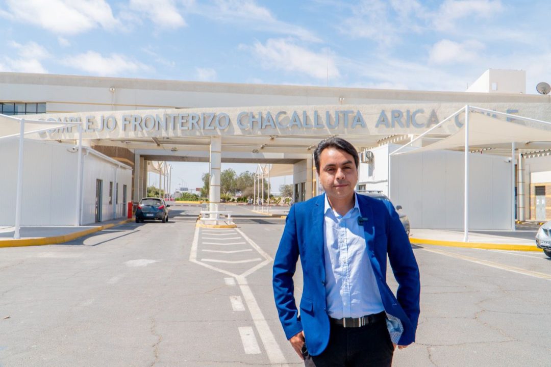 Gobernador de Arica y Parinacota junto al CORE demandan mantener el resguardo militar en la frontera de Chile